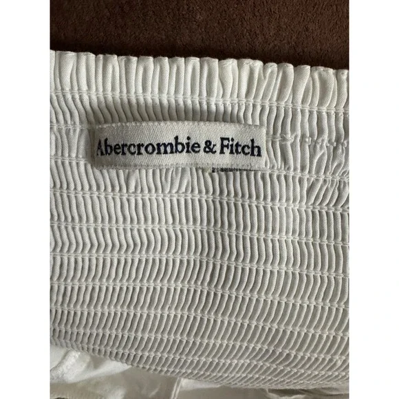 Abercrombie & Fitch White Puff Sleeve Smocked Ruched Crop Top Sz XS Cottagecore - Picture 3 of 9